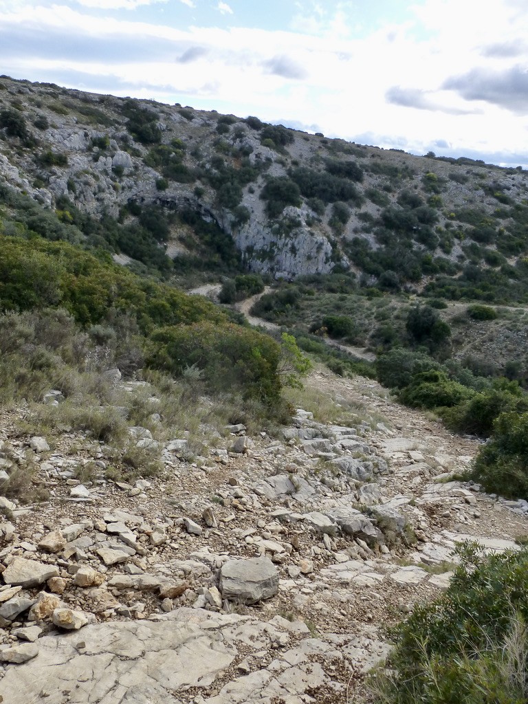 Au fond, le Coulazou