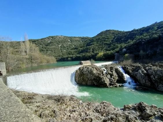 Départ du barrage sur l'Hérault