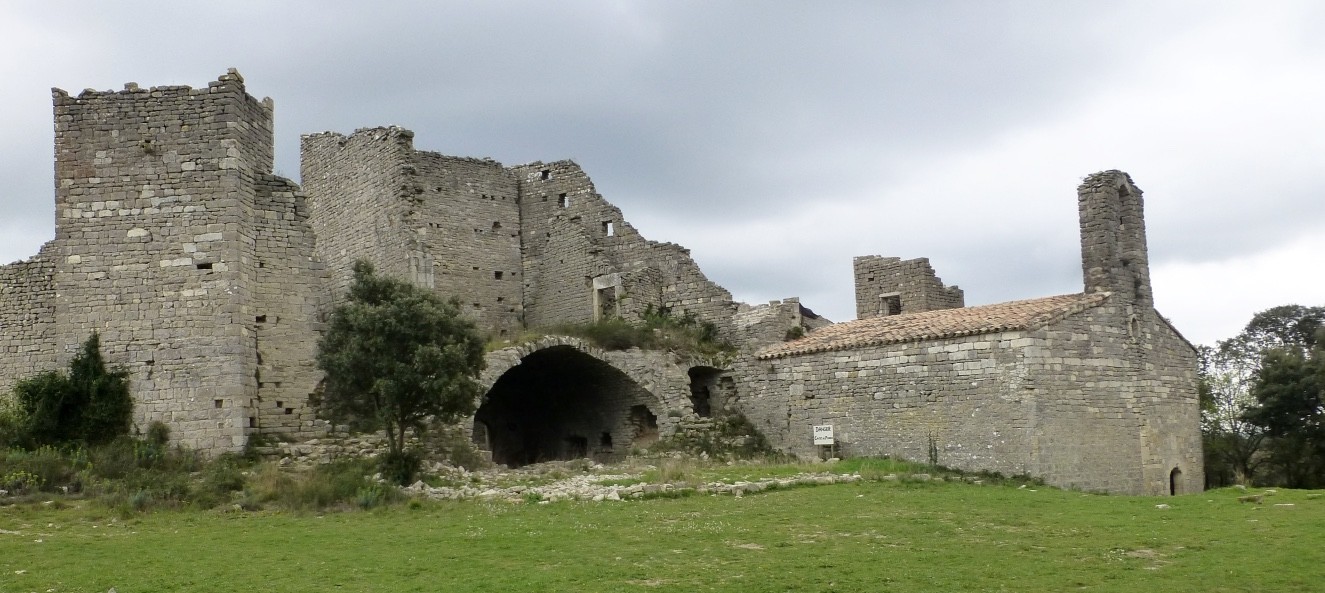 Ruines du château de Montlaur